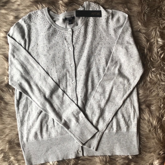 Apt. 9 Sweater - Picture 1 of 2